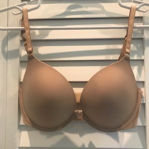 Victoria’s Secret nude 32 DD bra.